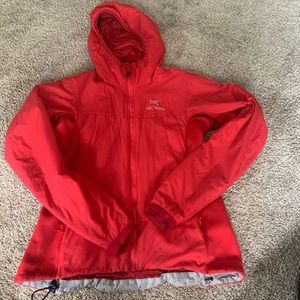 Arcteryx Atom LT